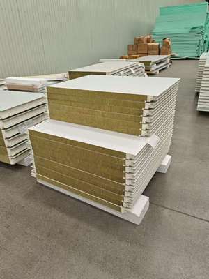 Металлические стеновые панели и сэндвич-панели - идеальное сочетание для наружных проектов