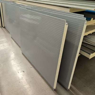 Панельная стена из ППУ для парка механического производства: повышение производительности