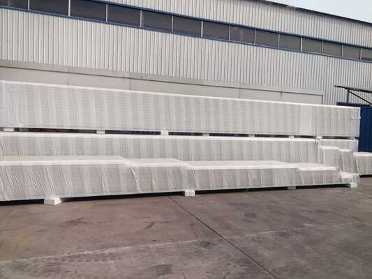 Customizable PIR Roof Panels with Polyisocyanurate Foam Core and Light Weight Design Up To 11960 Meters